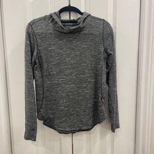 Columbia Omni-Wick Hoodie | Lightweight Performance Athletic Top | Size Small